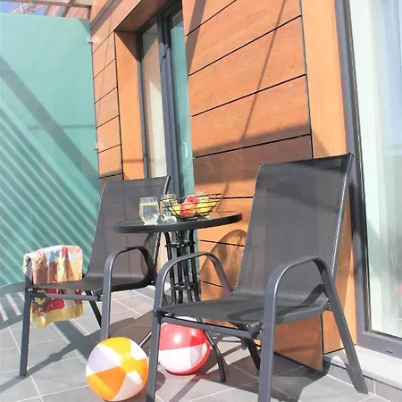 アパート Apartament74 *